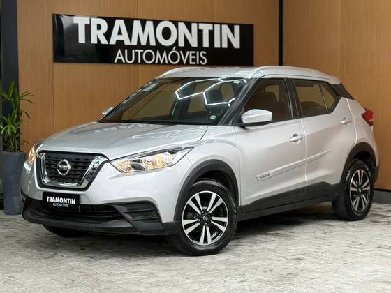 NISSAN KICKS 1.6 16V FLEXSTART S 4P XTRONIC NISSAN KICKS 1.6 16V FLEXSTART S 4P XTRONIC